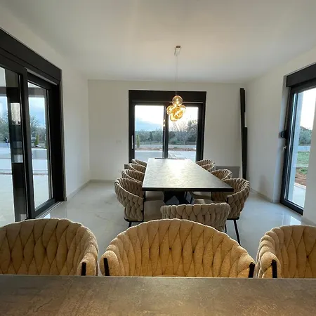 Podversie Villa *